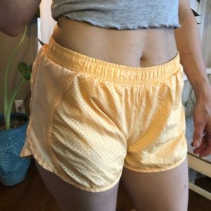 🦊SOLD🦊Orange Nike style running shorts